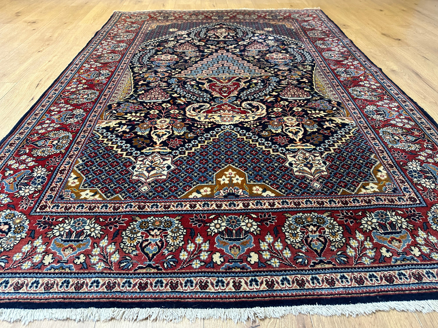 Orientteppich handgeknüpft Keschan 210x142 cm Korkwolle Lebensbaum