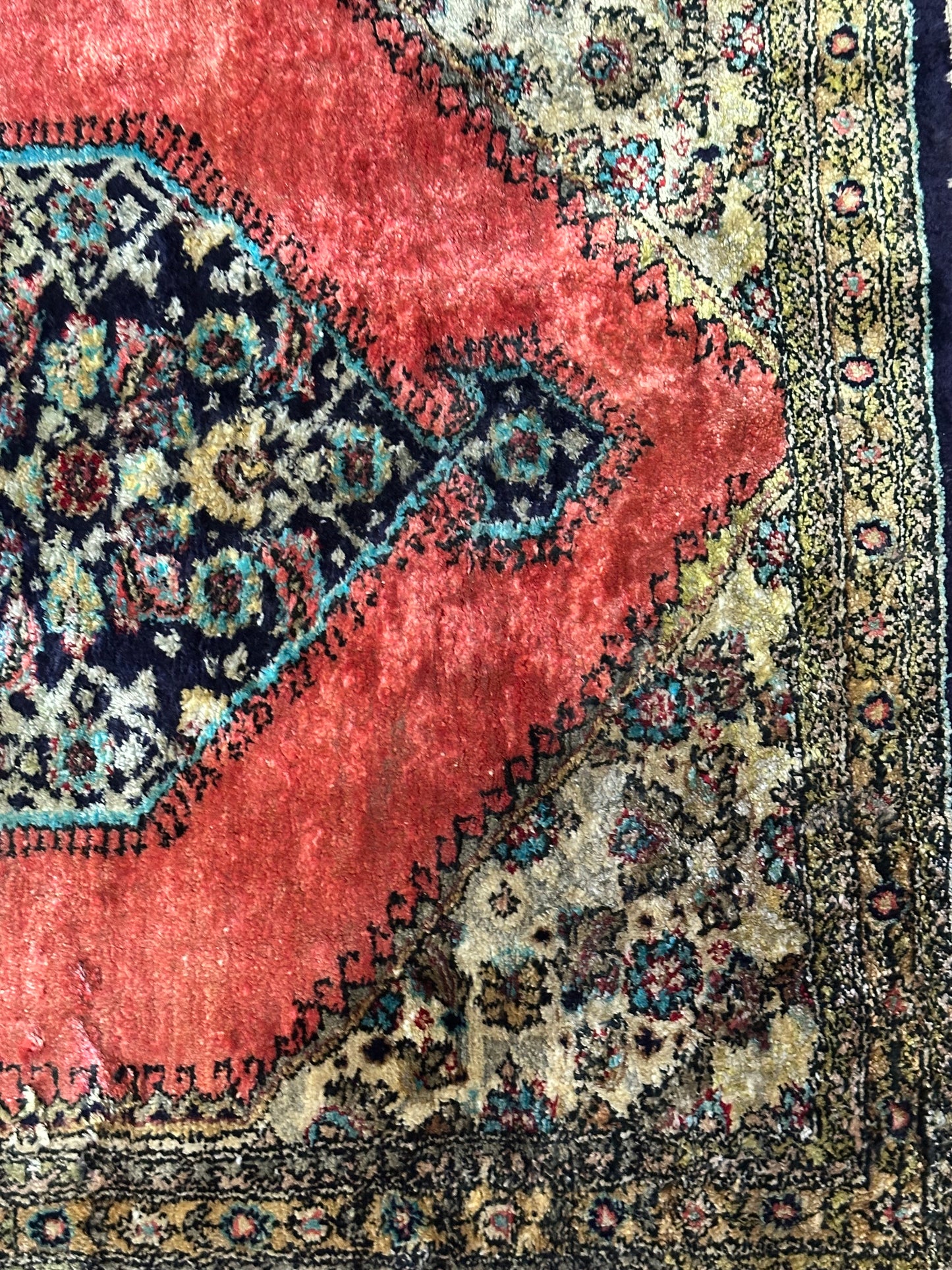 Orientteppich handgeknüpft Ghom 90x61 cm Seide Medaillon fein
