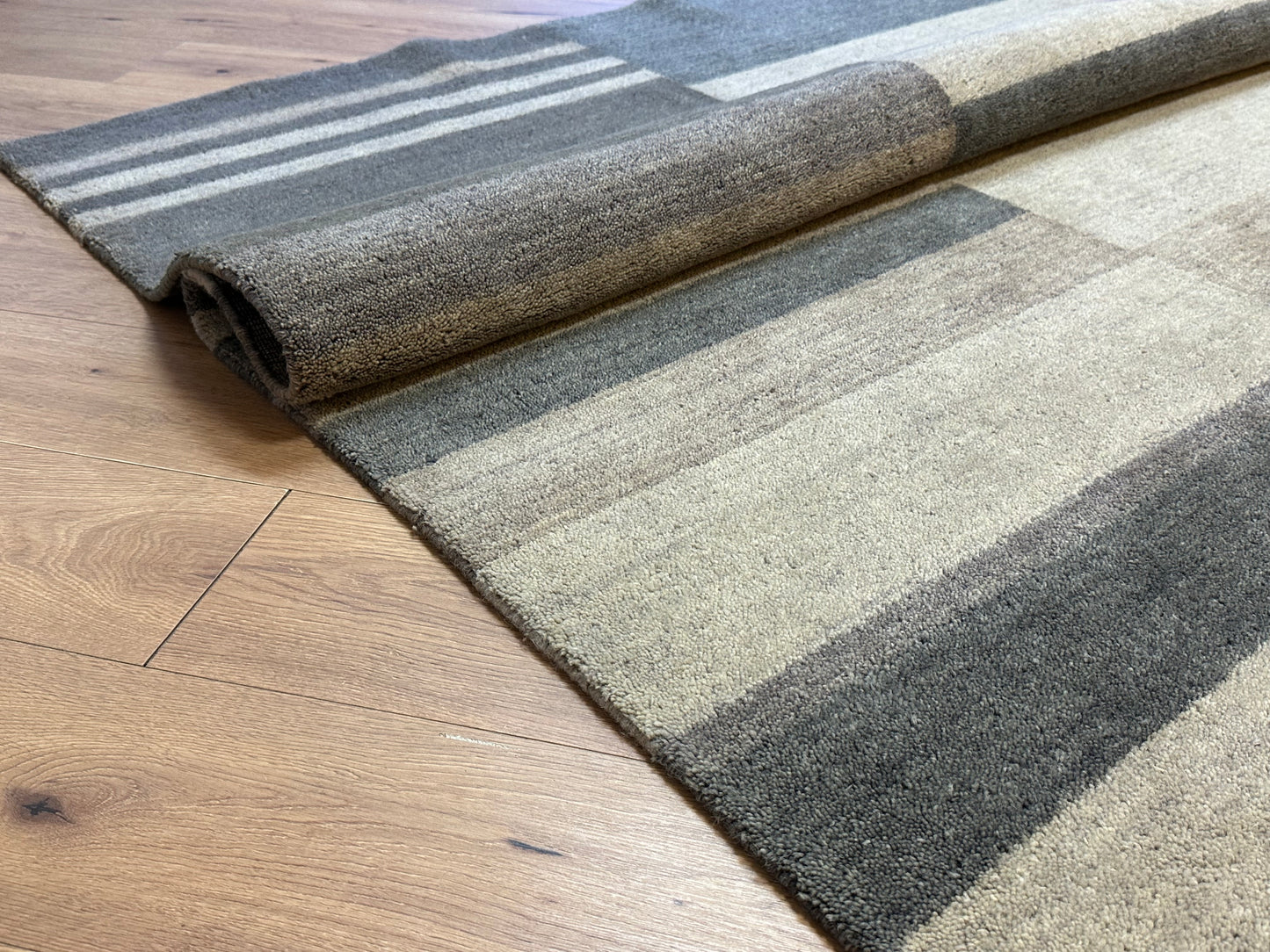 Gabbeh Teppich Schurwolle mit modernem Blockstreifen Design