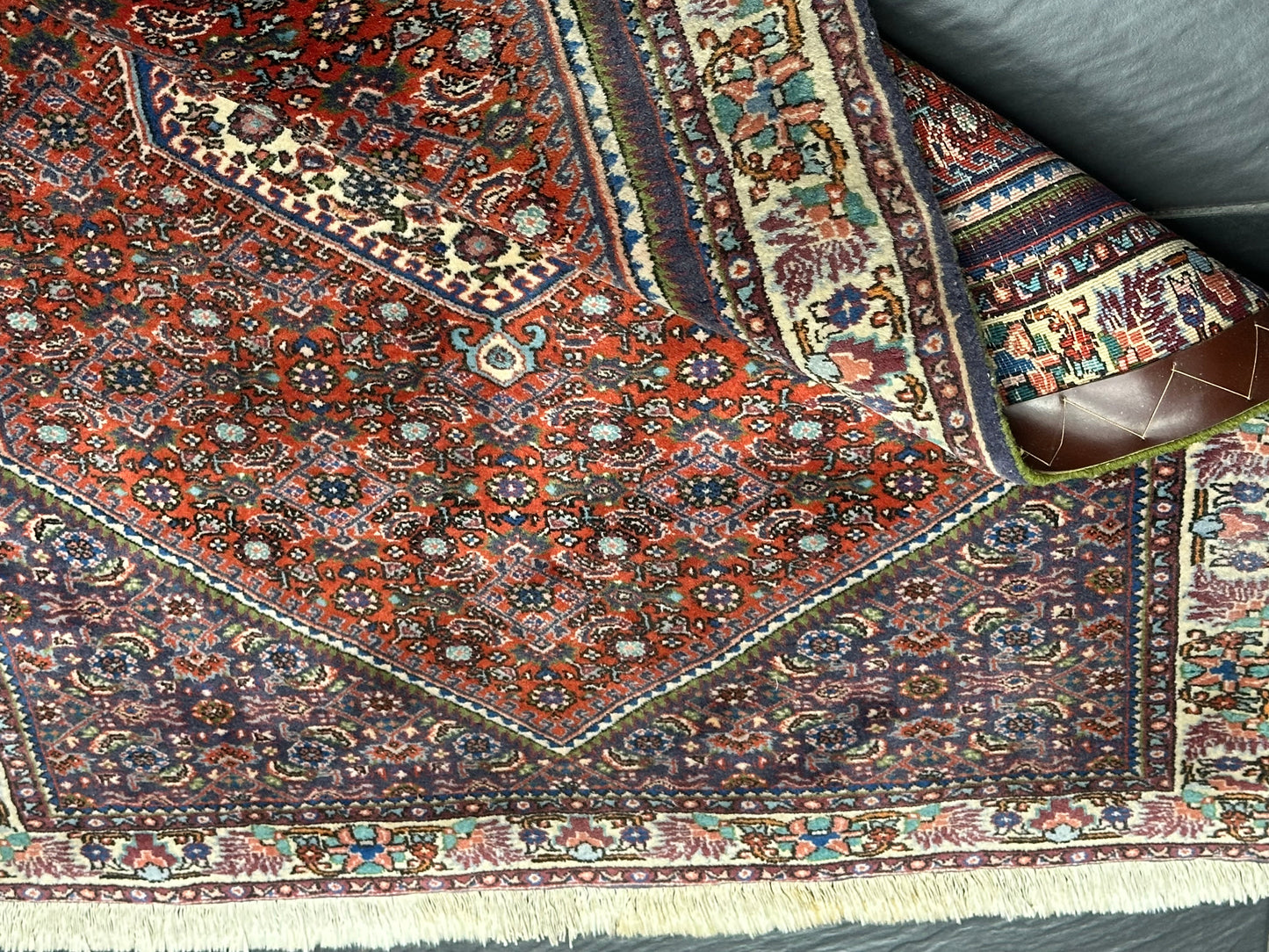 Orientteppich handgeknüpft Bidjar Medaillon Wolle 133 × 92 cm