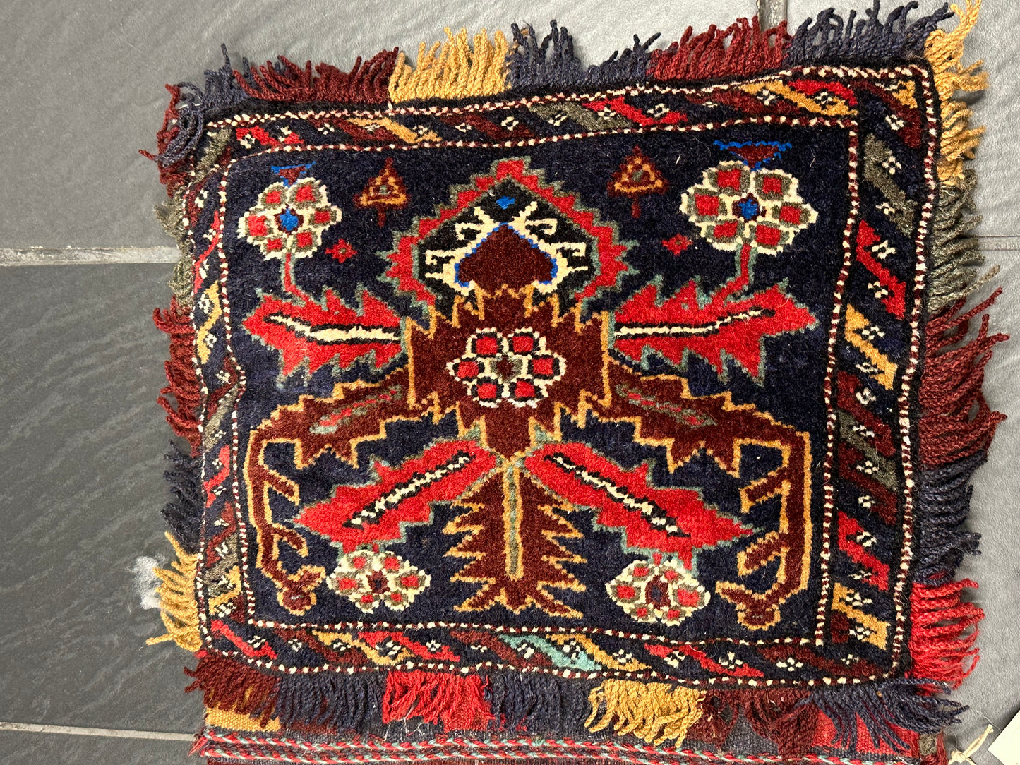 Orientteppich handgeknüpft Gaschgai Salztasche Wolle 100 × 45 cm