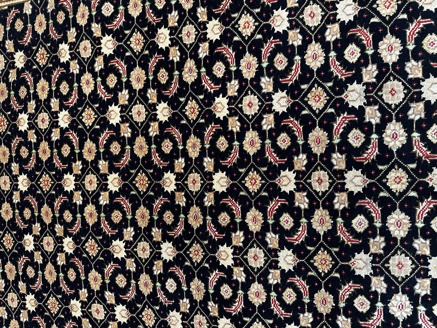 Orientteppich handgeknüpft Täbriz Mahi mit Seide 168 × 122 cm