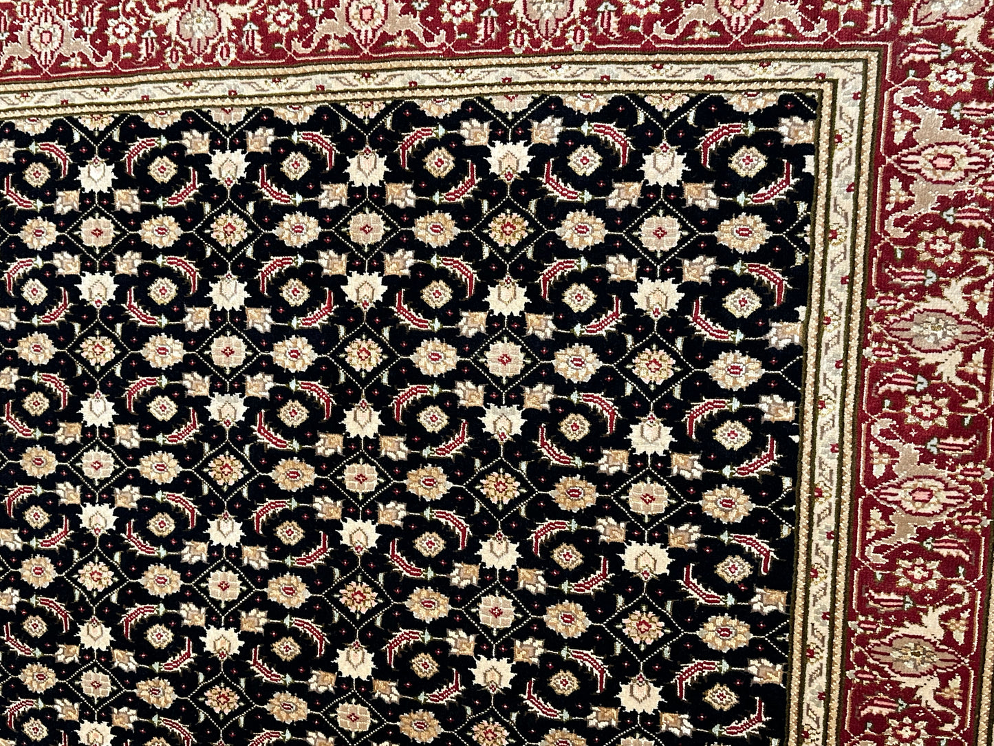 Orientteppich handgeknüpft Täbriz Mahi mit Seide 168 × 122 cm