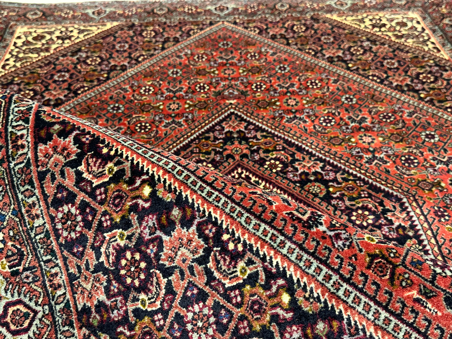 Orientteppich handgeknüpft Bidjar Medaillon Wolle 168 × 110 cm