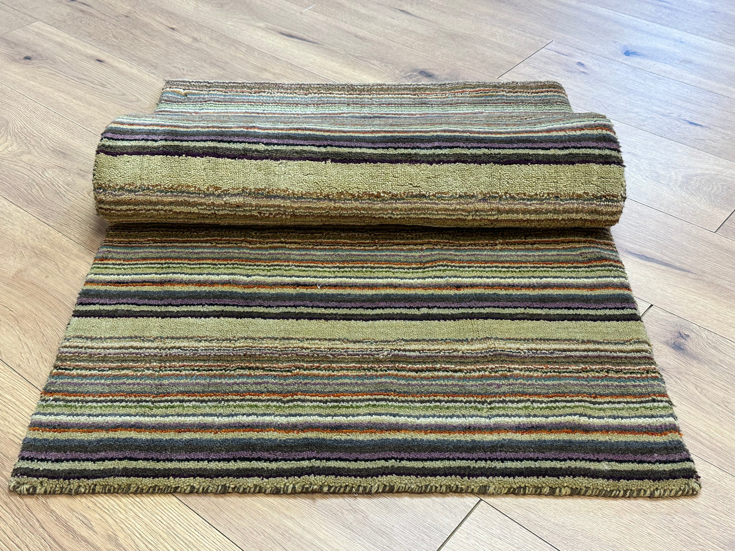 Gabbeh Teppich Schurwolle mit farbenfrohem Streifenmuster