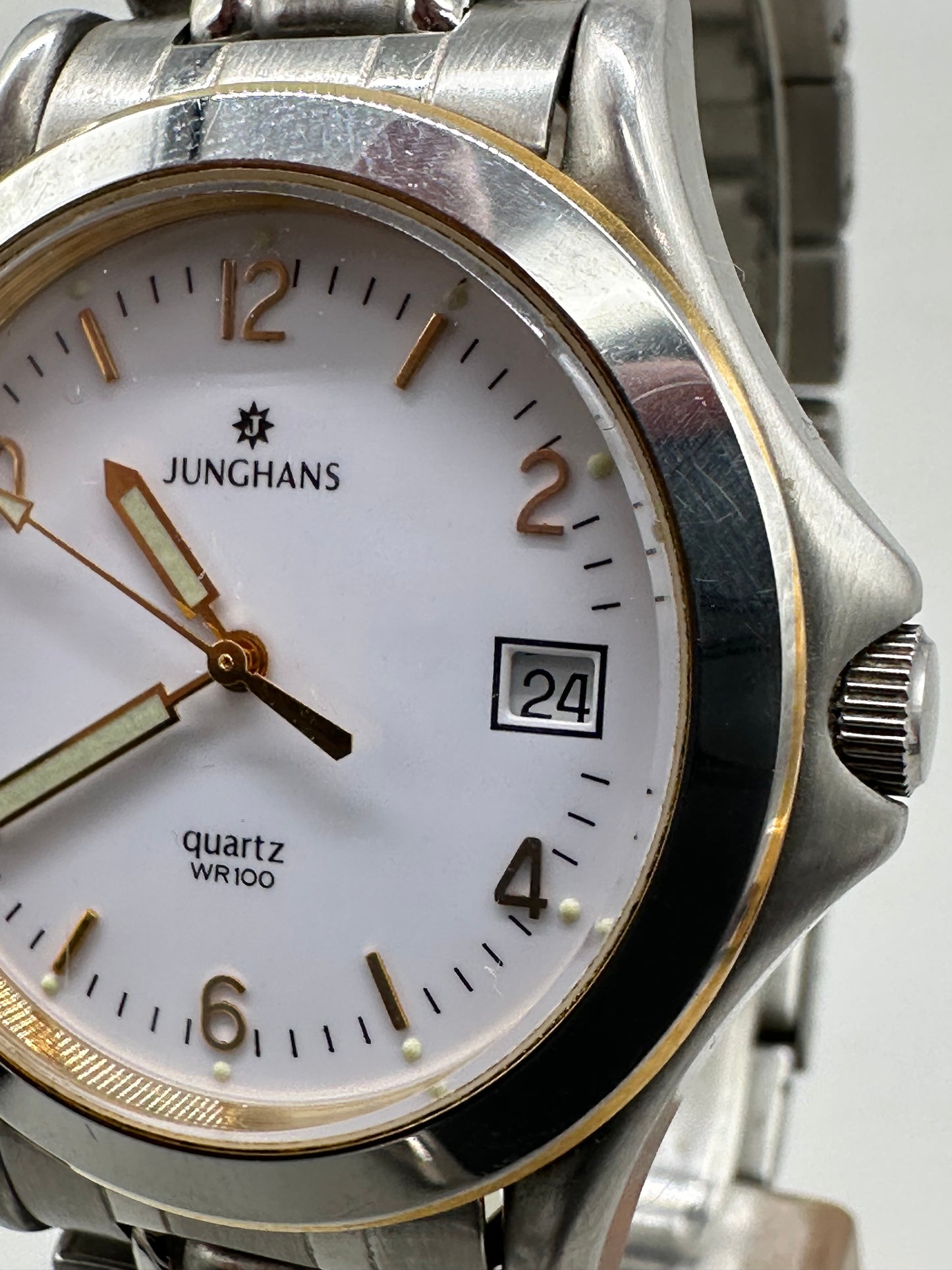 Junghans Herrenarmbanduhr Quarz Edelstahl Datum klassisch silber